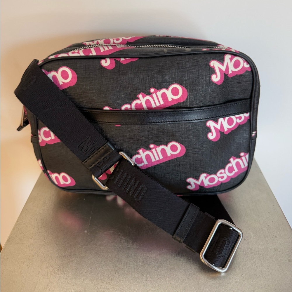Moschino Barbie collection crossbody bag with two compartments Jeremy Scott